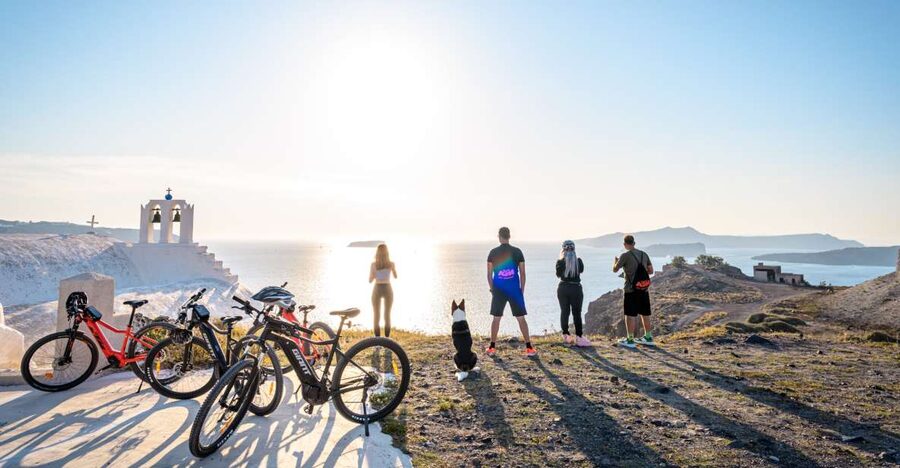 Santorini e-bike guided tours - Megalochori: the most flavorful stop