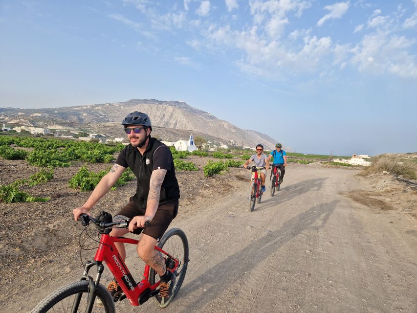 Santorini: E-bike tour experience - Riding past Vlychada and Perivolos