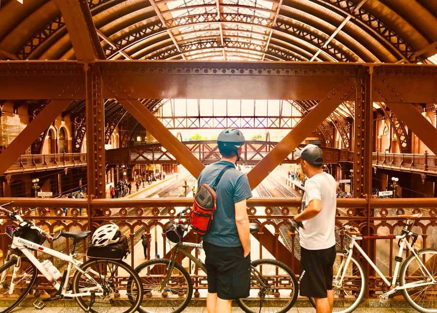 São Paulo: Downtown Historical Bike Tour - What the ride feels like on São Paulo streets