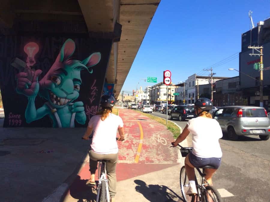 São Paulo: Street Art Bike Tour - Vila Madalena changes the tone