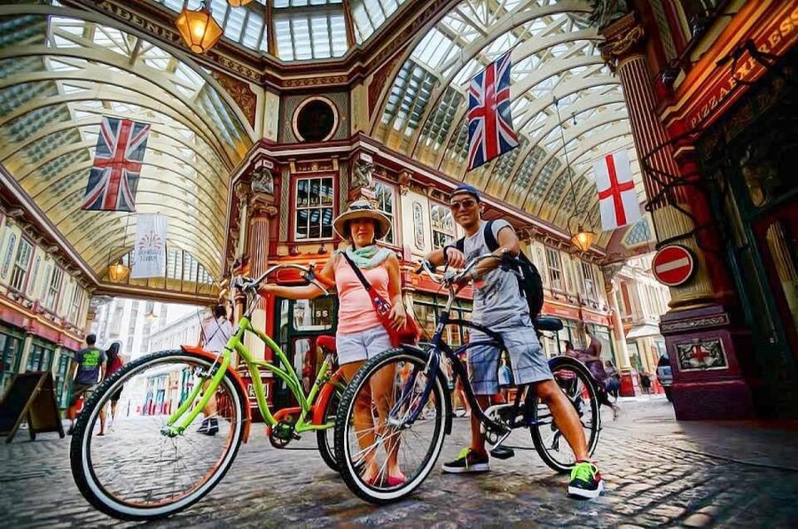 Secret London Tour by Bike - Why this bike route shows you a different London