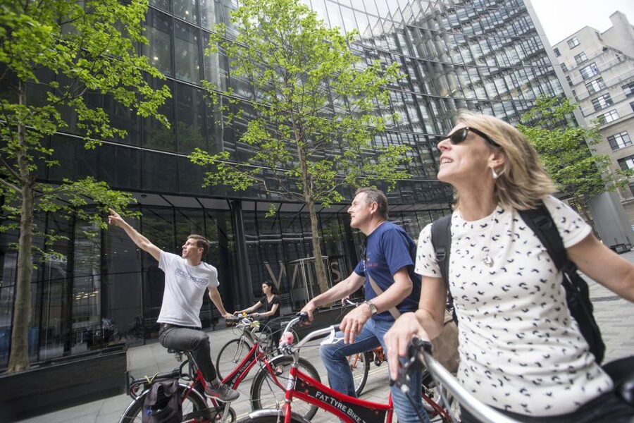 Secrets of London Bike Tour: Thames, Tower Bridge & Market - Borough Market gives lunch a local focus