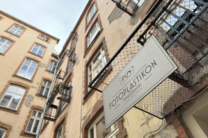 Secrets of Warsaw 4-hour Bike Tour - From Krasiński Park to the lost Jewish district