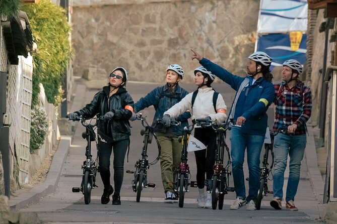 Seoul E-bike Tour - The Blue House and a change of scenery