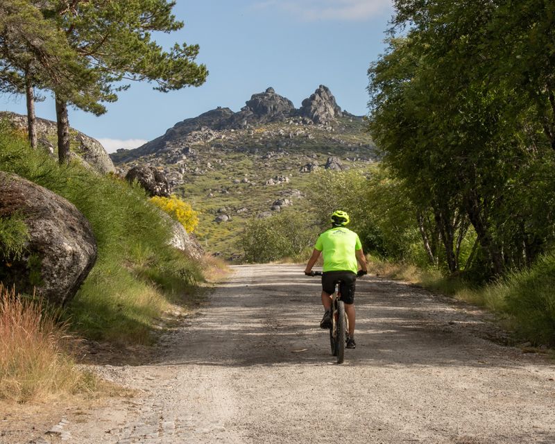 Serra da Estrela: Private E-Bike Tour with Observatory - Penhas Douradas and the weather station