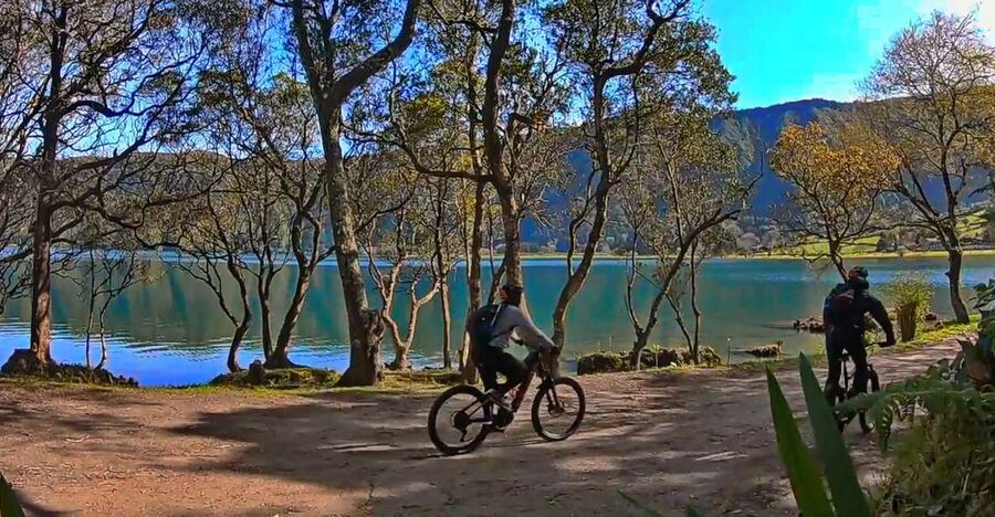 Sete Cidades: E-Bike Rental with GPS and Map Tour - Route 1: an easy-going circuit beside Lagoa Azul