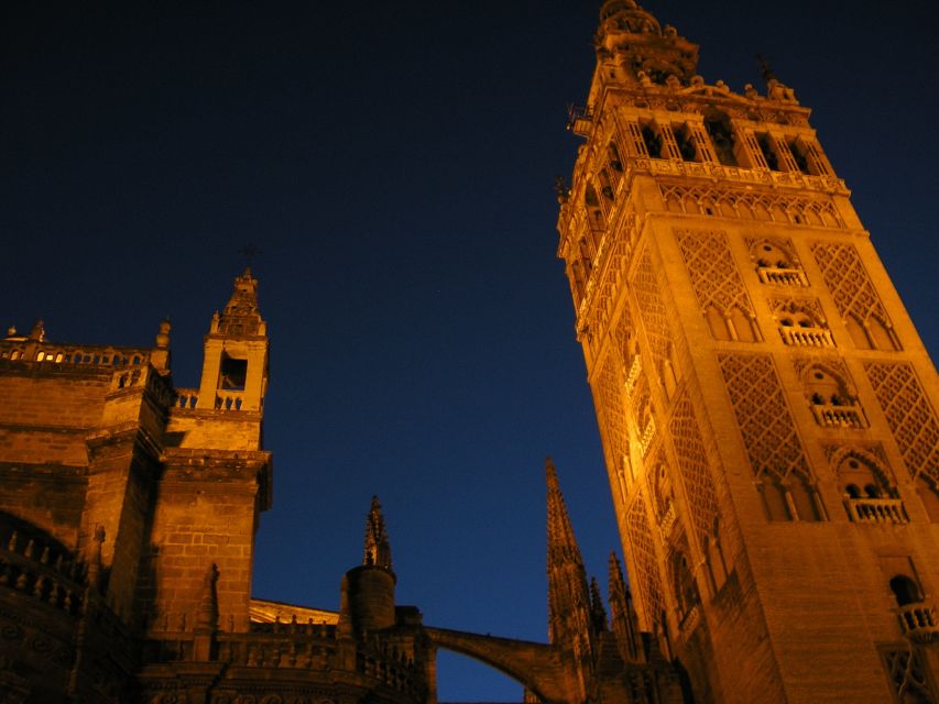 Seville: 2.5-Hour Evening Electric Bike Tour - What the guide adds to a fast-moving route