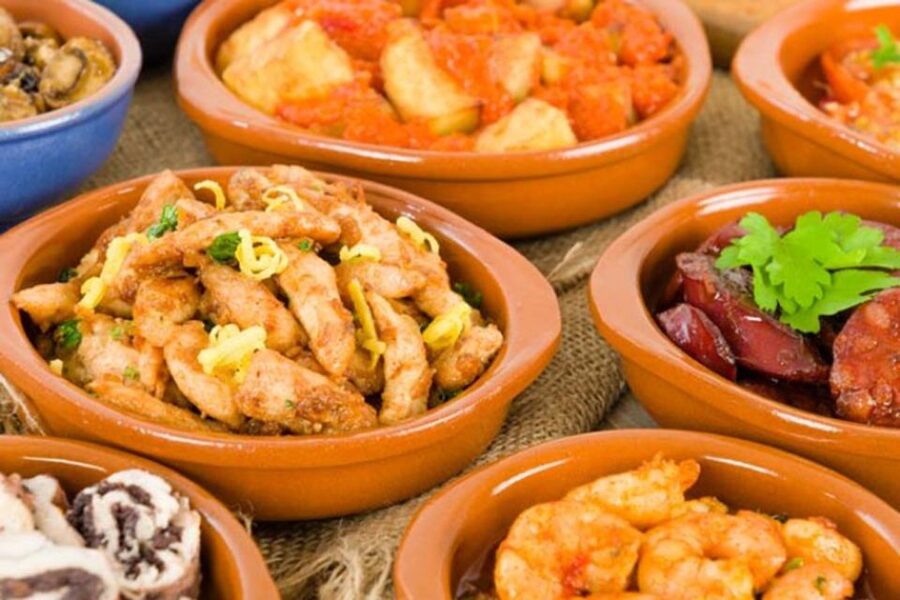Seville: 3-Hour Tapas Tour by Bike - The tapas stop, and what you actually receive
