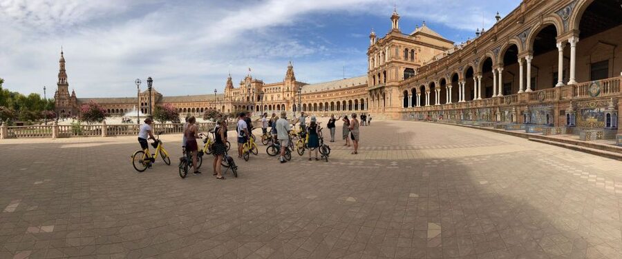 Seville: Bike Rental for a Day - Why Seville works well by bicycle