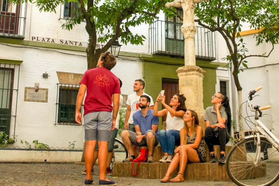 Seville: City Sightseeing and Local Culture Bike Tour - Following the Guadalquivir to Torre del Oro