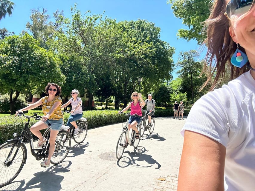 Seville: Dutch Cycling Highlights Tour with local guide - Is $38 a fair price?
