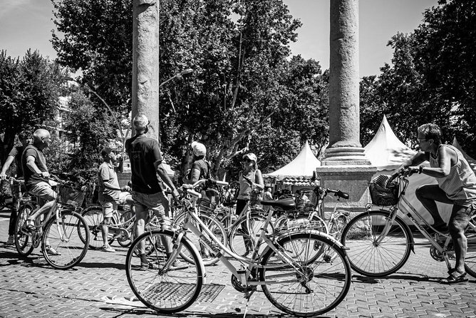 Seville Highlights Bike Tour (English) - Triana: tiles, flamenco, and a different side of Seville