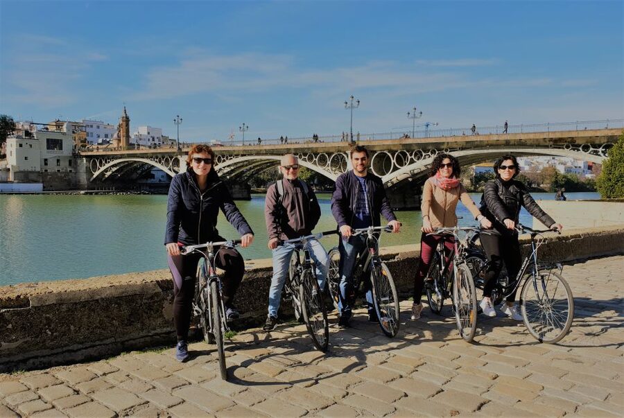 Seville: Highlights Bike Tour with Local Guide - Cartuja, Magallanes Park, and Seville Tower