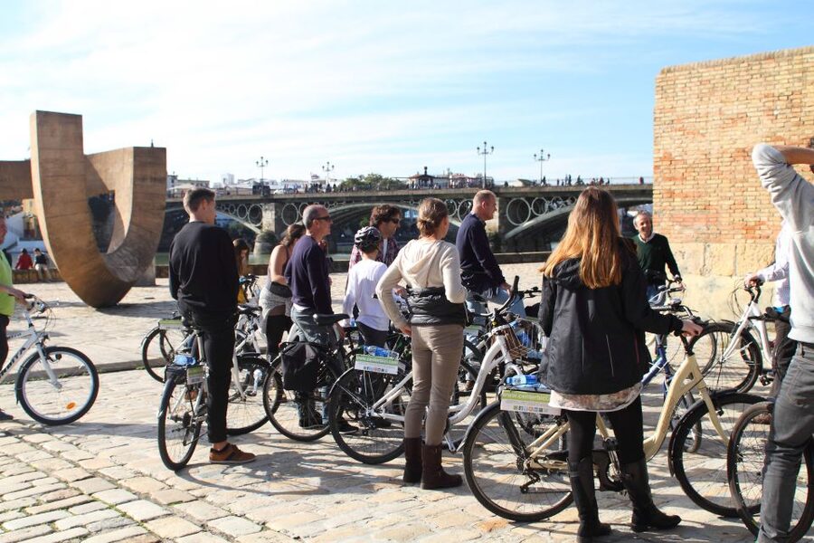 Seville: Historic Center Bike Tour - Starting at Centerbici on C/ Espronceda