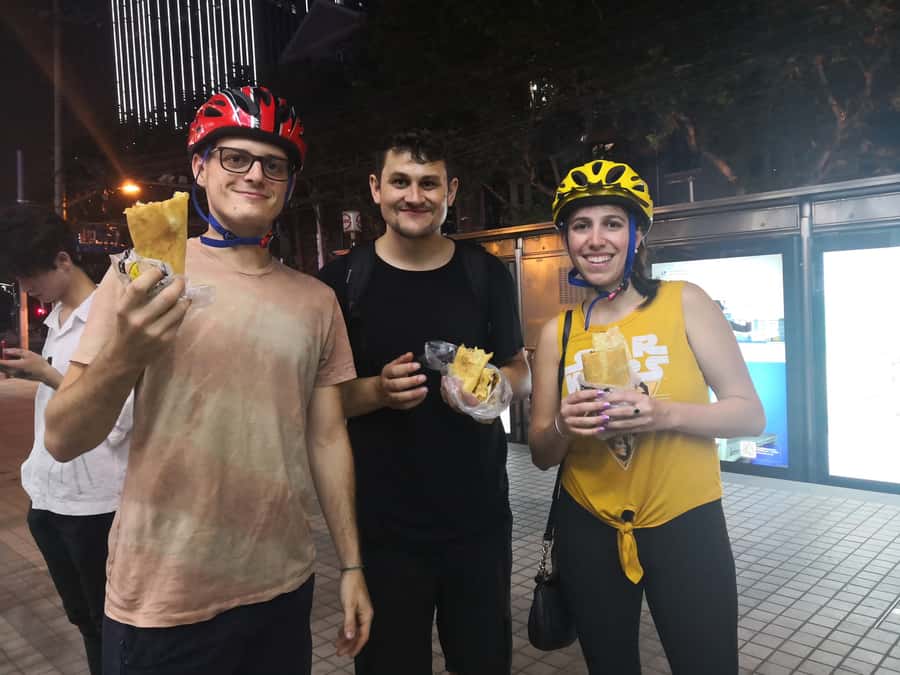 Shanghai: 4-Hour Nightlife Adventure & Tasting Bike Tour - The Bund and Shanghai’s two-sided skyline