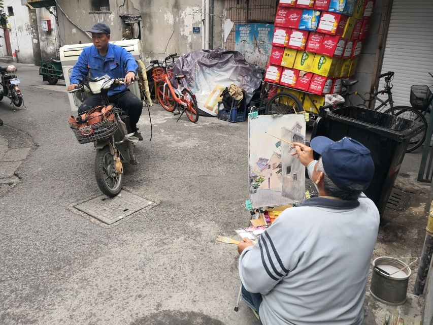 Shanghai: Full Day Classic Bike Tour With an Authentic Lunch - Tianzifang and the old art lanes
