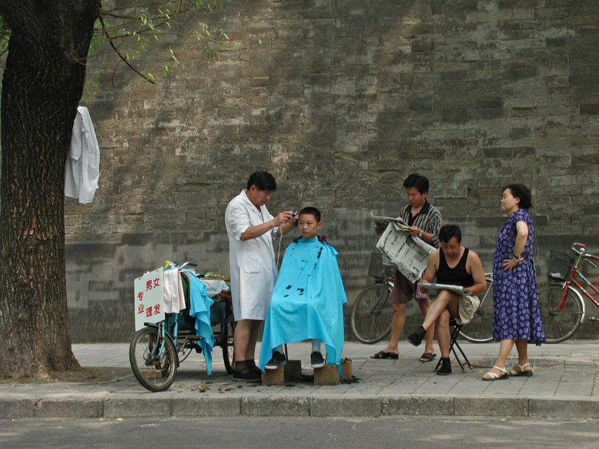 Shanghai: Full Day Classic Bike Tour With an Authentic Lunch - Starting in the former Japanese concession
