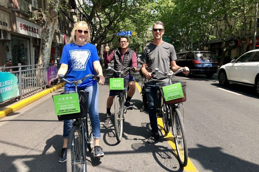 Shanghai: Half-Day Biking and Local Food Tour - Reaching the Bund by bike