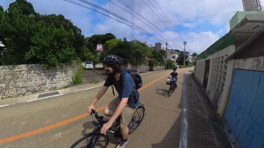 Shuri+Naha: Cycling Tour Explore Water Heritage with E-Bike - Shuri Castle and the red gate