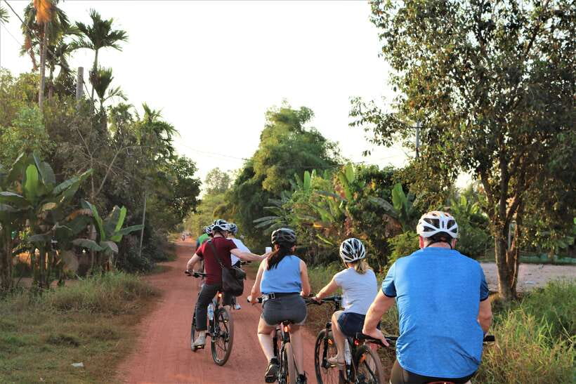 Siem Reap: Bike Rental - What the price includes, and what it leaves out
