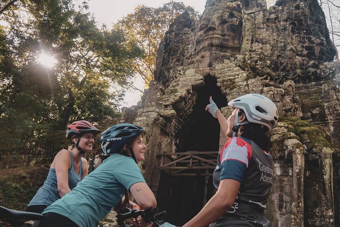 Siem Reap: Bike the Angkor Temples - Full-Day 30km Tour - Why cycling works so well at Angkor