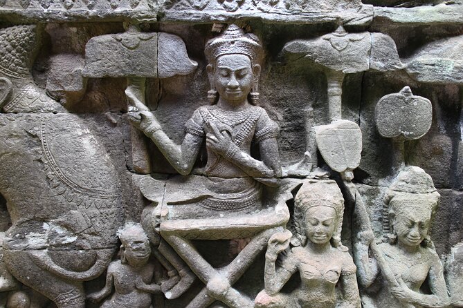 Siem Reap: Bike the Angkor Temples - Full-Day 30km Tour - Lunch near Srah Srang and a useful rest