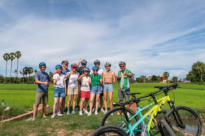 Siem Reap Countryside Bike Tour / E-Bike or Tuk Tuk - Markets, farms, and the small businesses of the countryside