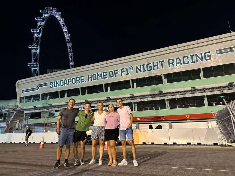 Singapore: Light to Night Bike Tour - Kampong Glam: Singapore’s first change of pace