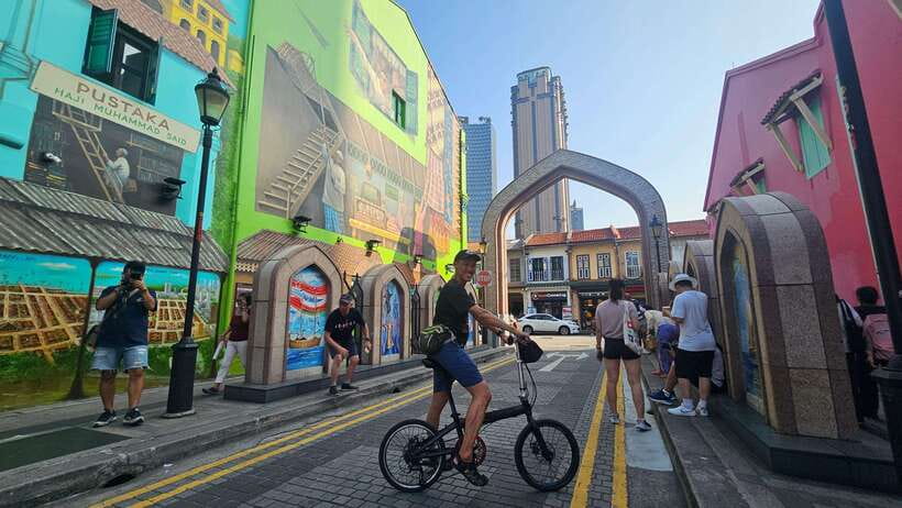 Singapore: Light to Night Bike Tour - Price, pace, and practical value