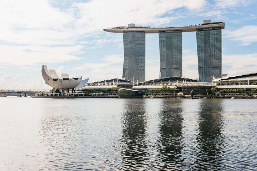 Singapore: Lion City Highlights Bike Tour - The guides make the difference