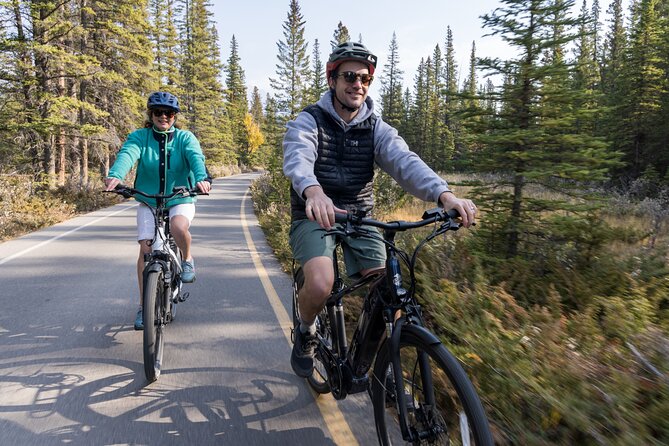 Small Group E-Bike Tour the Banff Local Explorer - Vermilion Lakes and Mount Rundle reflections