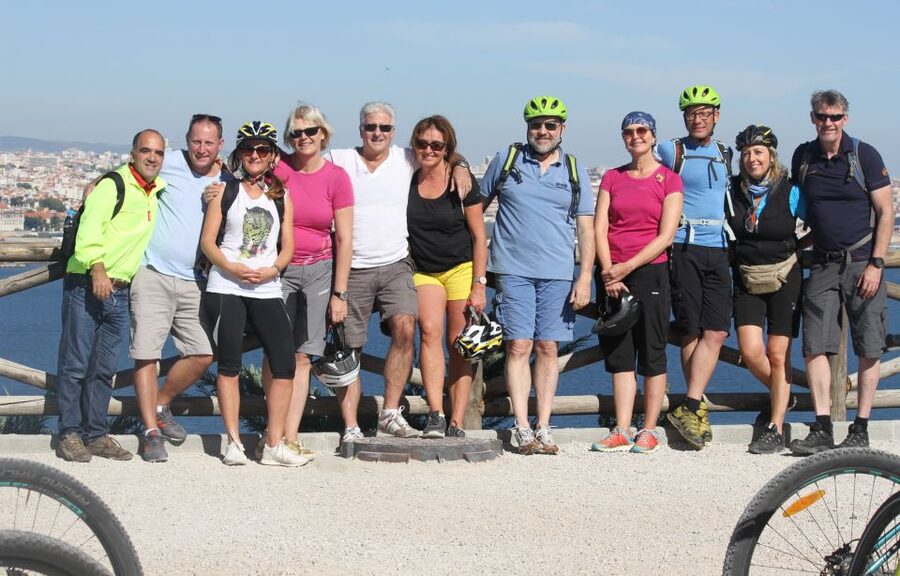 South Lisbon: 3-Hour Christ the King Electric Bike Tour - Cais do Ginjal and the old working waterfront