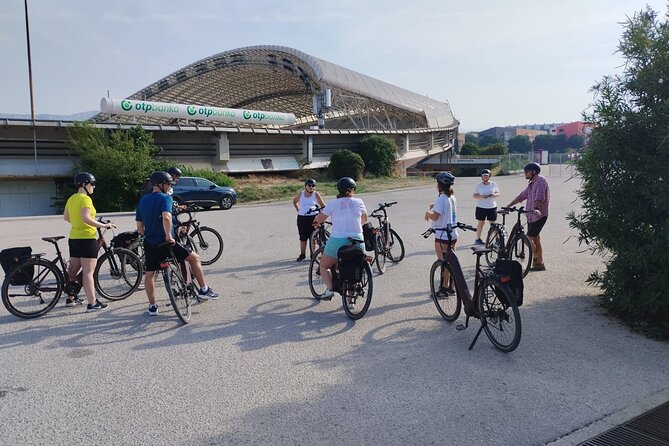 Split City Electric Bike Tour - Climbing through Marjan Forest Park