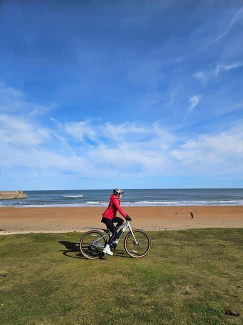 St. Andrews: The Essential Guided Bike & E Bike Tour - The Craigtoun break and country park