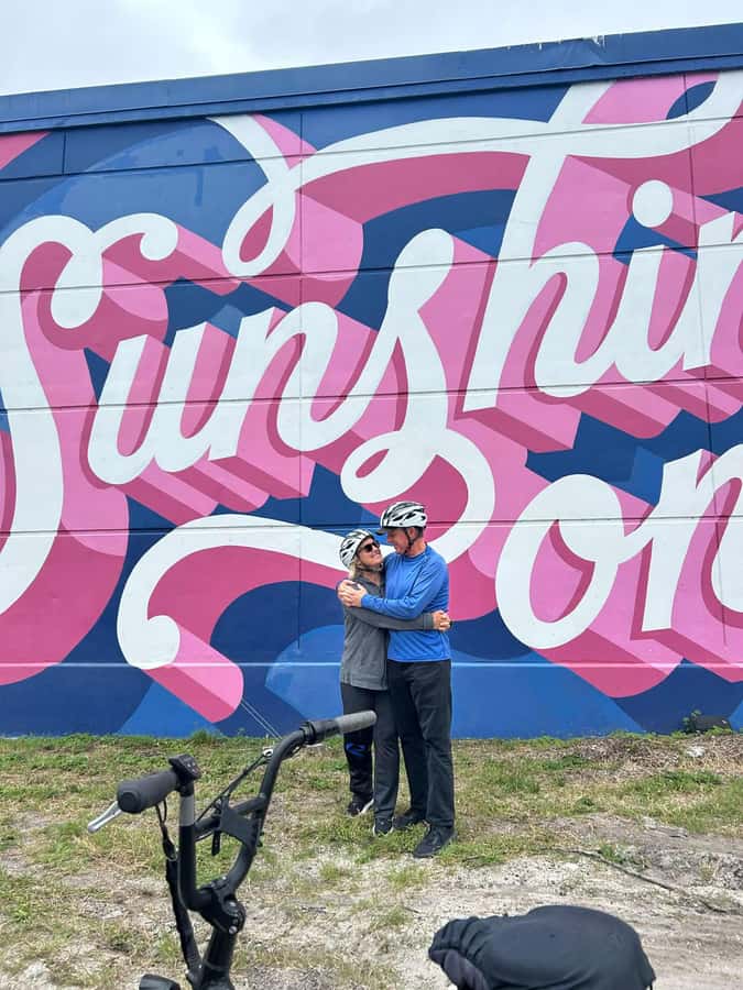 St. Petersburg, FL: Sightseeing & Murals Electric Bike Tour - Murals, local shops, and downtown streets