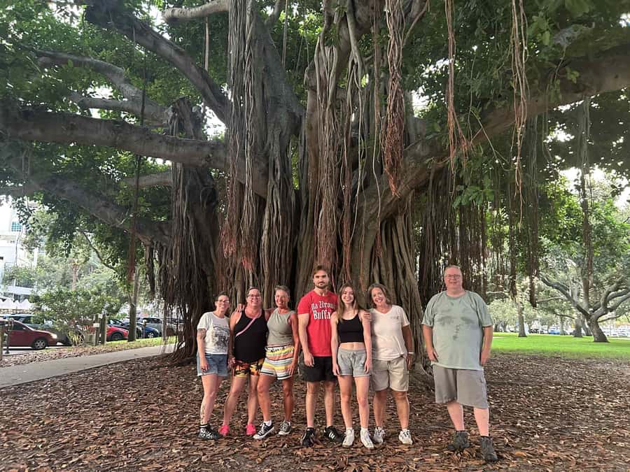 St. Petersburg, FL: Sightseeing & Murals Electric Bike Tour - Who should book this ride