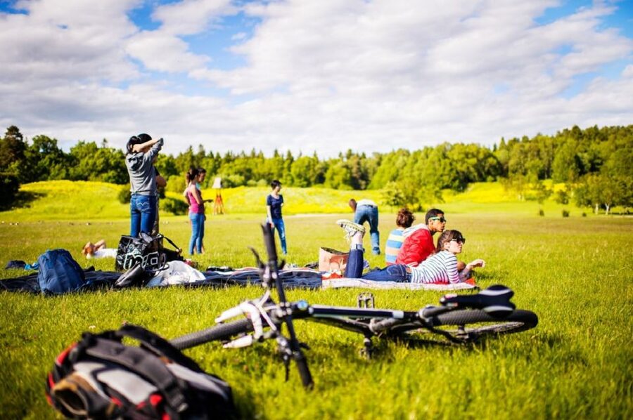 Stockholm: Self Guided GPS Bike Tour - How the contactless pickup works