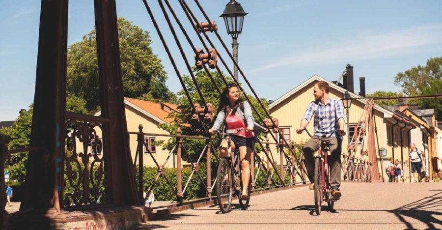 Stockholm: Self Guided GPS Bike Tour - What the bike setup means on the road
