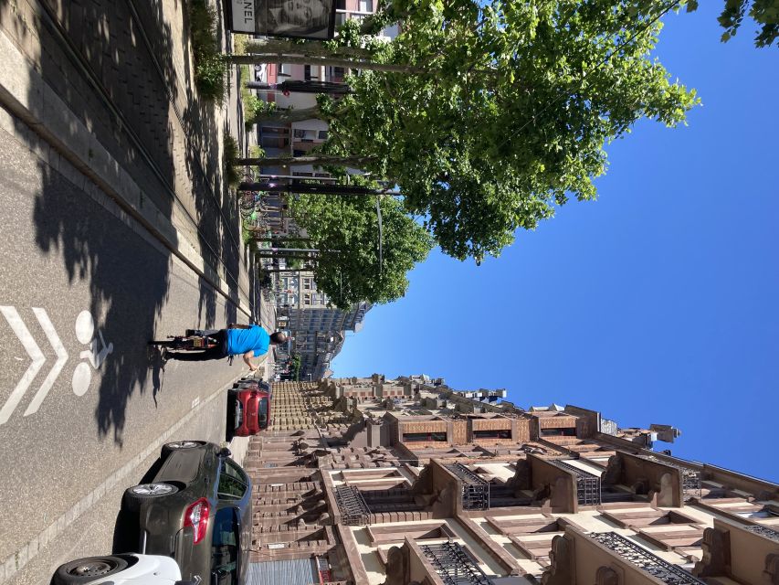 Strasbourg: Bike Tour with a Guide bikes included - What the guides add to the ride
