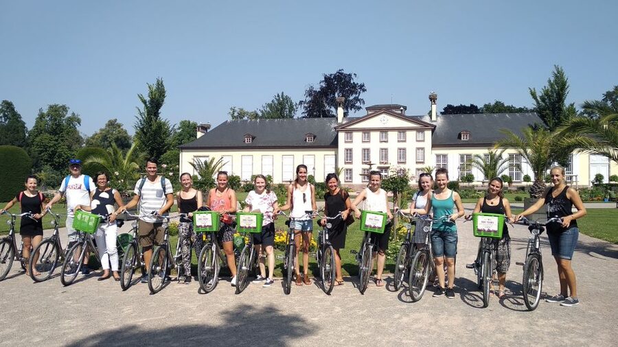 Strasbourg: Guided Bike Tour with a Local Guide - Petite France, covered bridges, and Vauban Dam