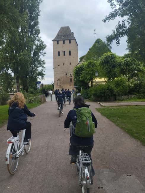 Strasbourg: Guided Bike Tour with a Local Guide - Returning through the old wall and Petite France