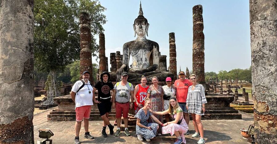Sukhothai: Historical Park & Countryside Cycling Tour - What the temple portion gives you
