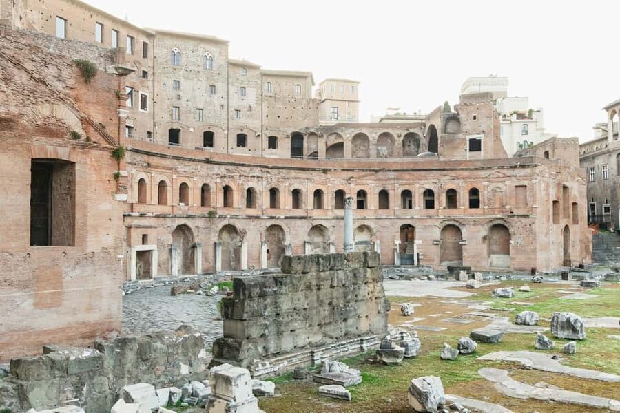 Sunrise in Rome: Small Group E-Bike Tour & Italian breakfast - Coffee at Sant’Eustachio Il Caffè