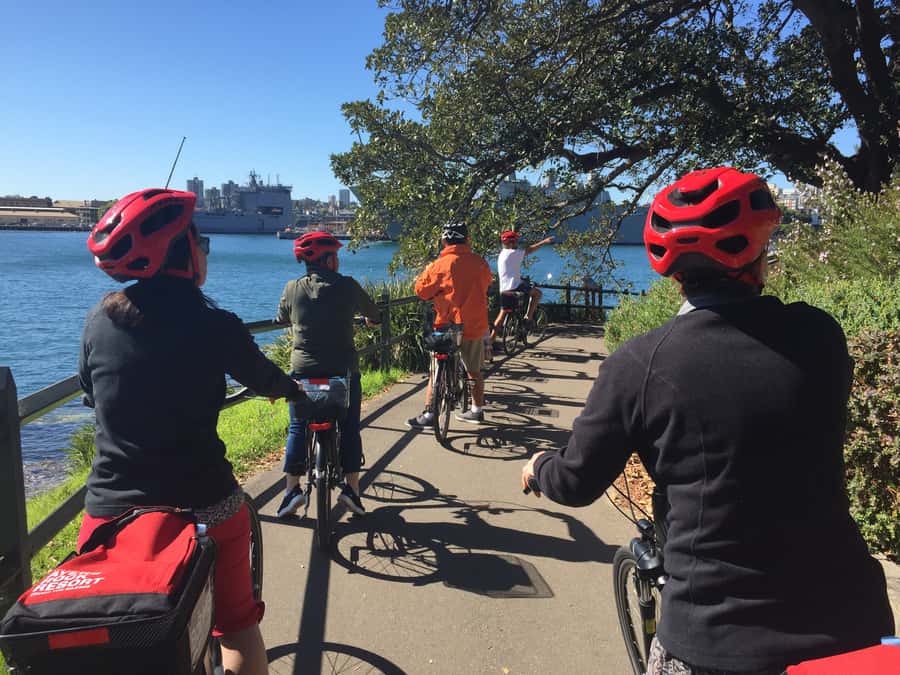 Sydney: Guided Harbour E-Bike Tour - The Opera House, Walsh Bay, and the Harbour Bridge