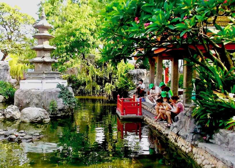 Thai culture and Bangkok local life guided bike tour - What the $41 price really covers