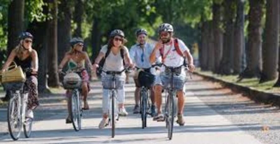 The Best of Paris by Bike with a Local - Starting at 10 Rue de Pontoise