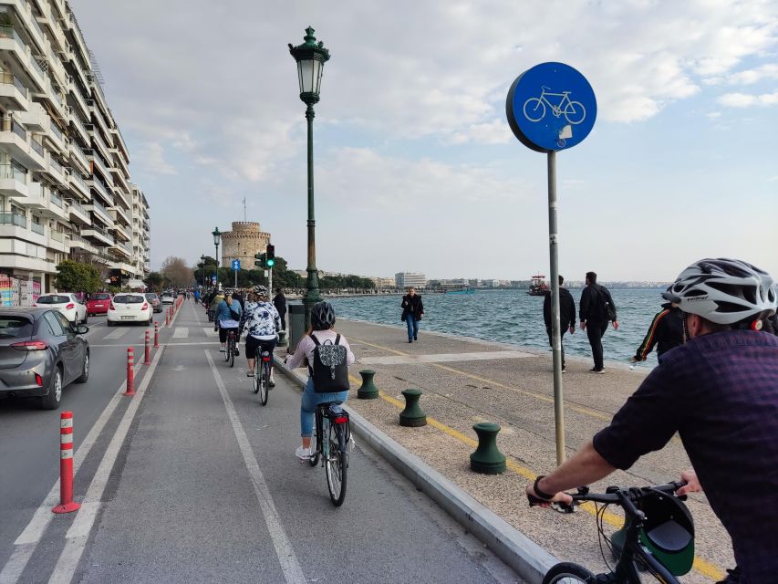 Thessaloniki: e-Bike Tour - White Tower and the first waterfront views
