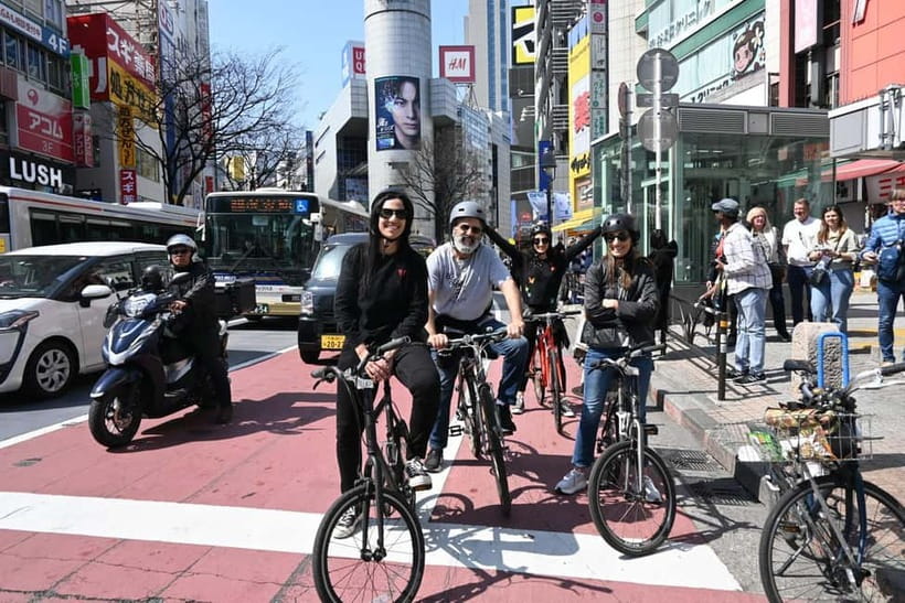 Tokyo Bike Tour: Shibuya, Harajuku & Hidden Gems - Shibuya Crossing and Hachikō