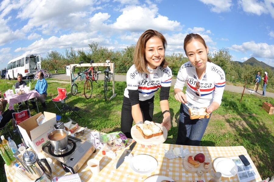 Tokyo: Private Cycling Tour with cute E-bike - Shrines and the old Edo character