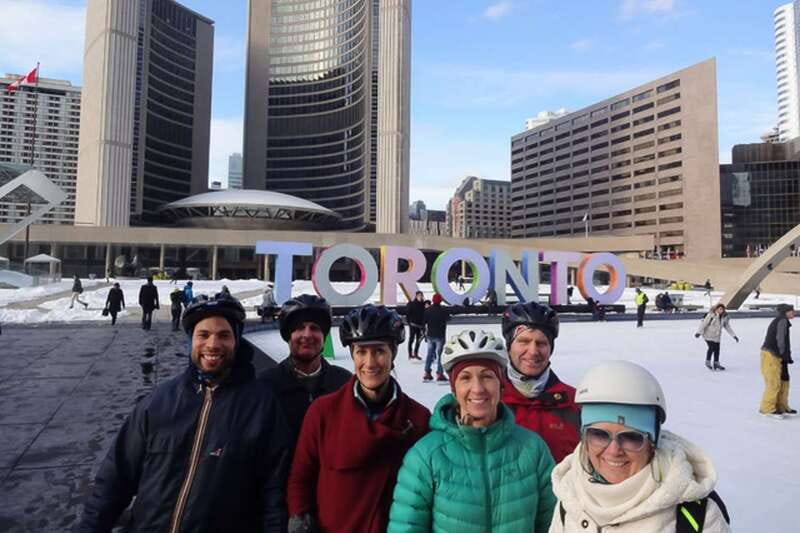 Toronto: Heart of Downtown 3.5-Hour Bike Tour - Harbourfront, Sugar Beach, and Sherbourne Common